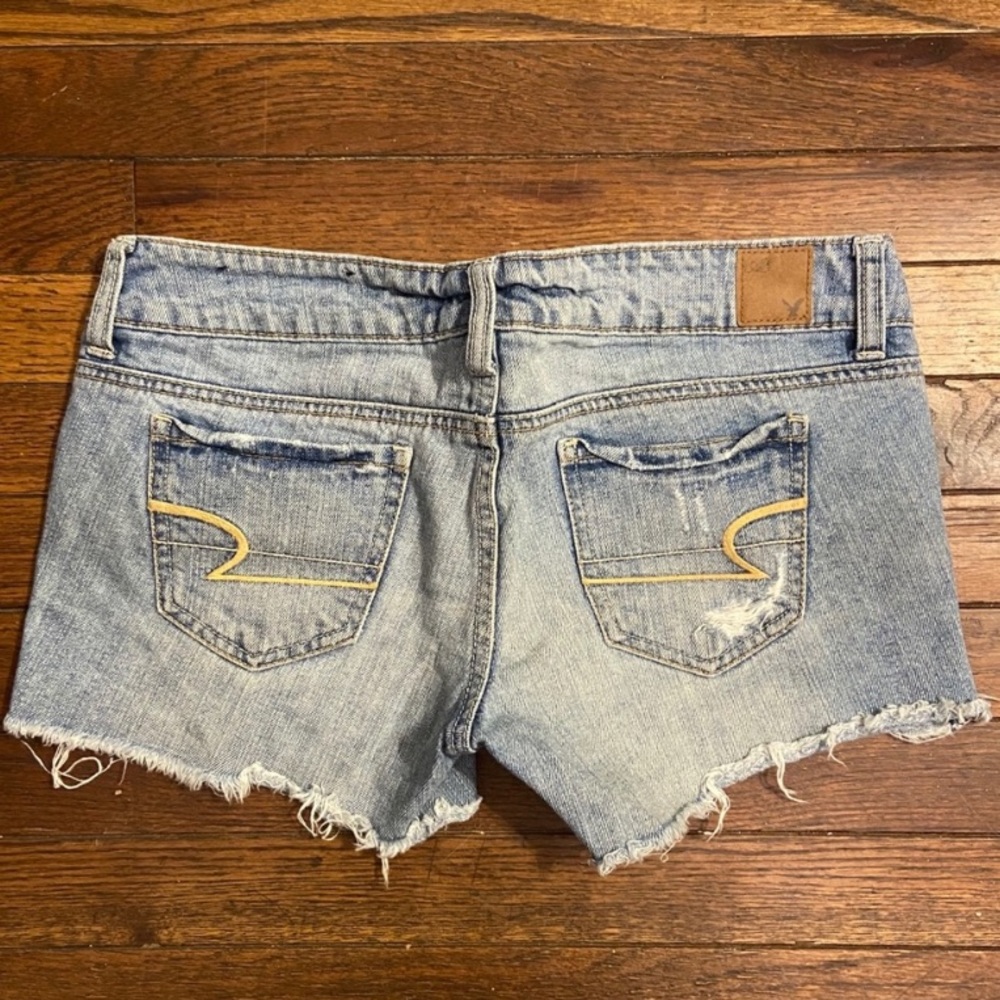 AEO: denim cut off shorts